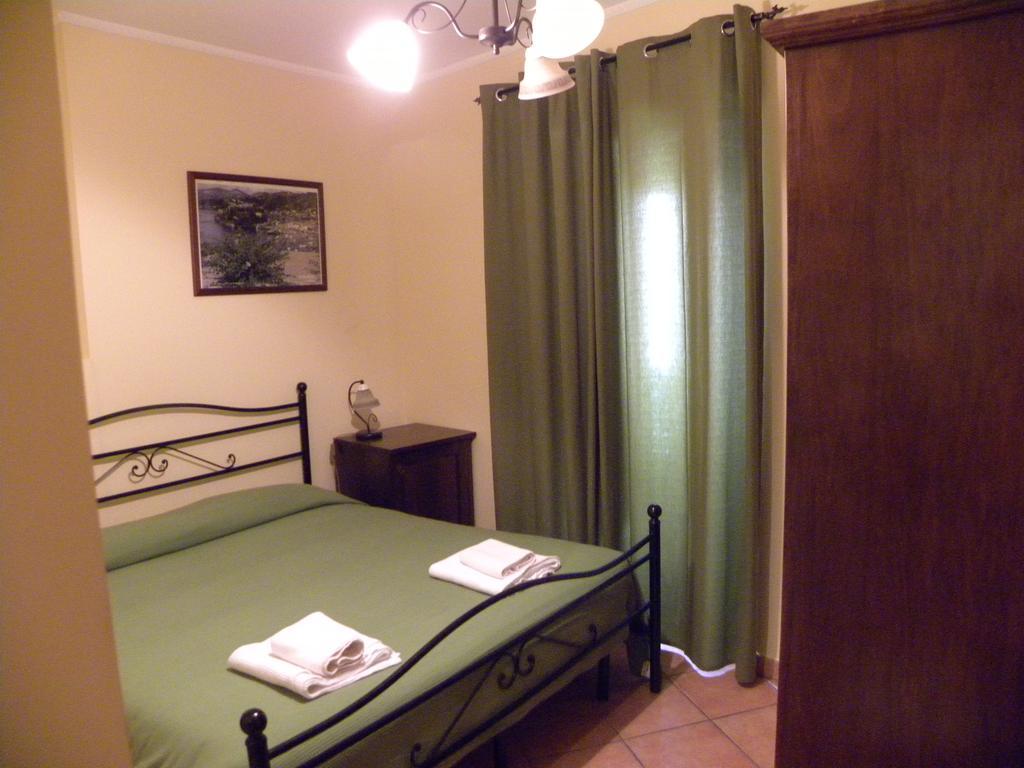 Case Vacanze Albamarina Lipari  Rum bild