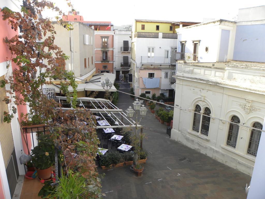 Case Vacanze Albamarina Lipari  Exteriör bild