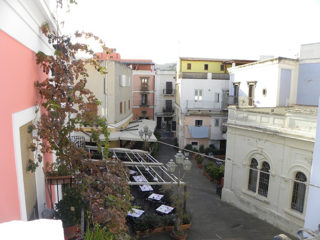 Case Vacanze Albamarina Lipari  Exteriör bild